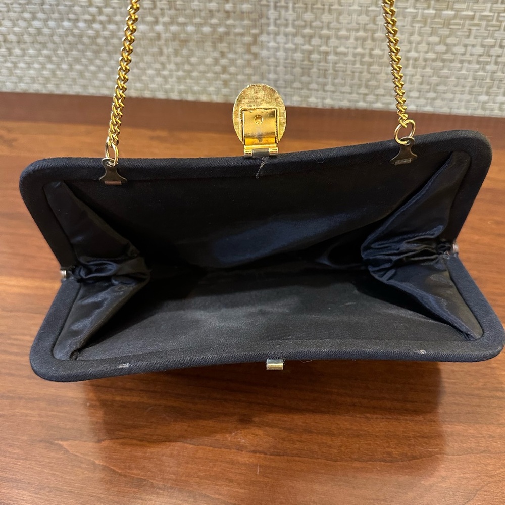 🌟HP🌟VTG 1950s-60s Black Fabric Evening Bag Matching Lift Clasp Gold Tone Chain - Picture 5 of 11